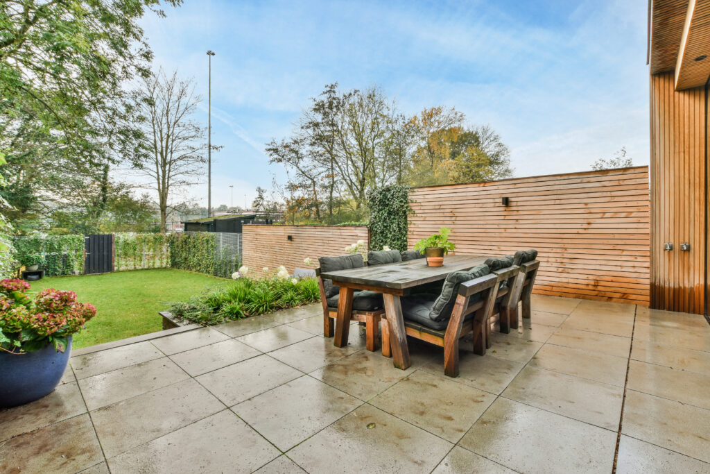 Fenland homes and gardens